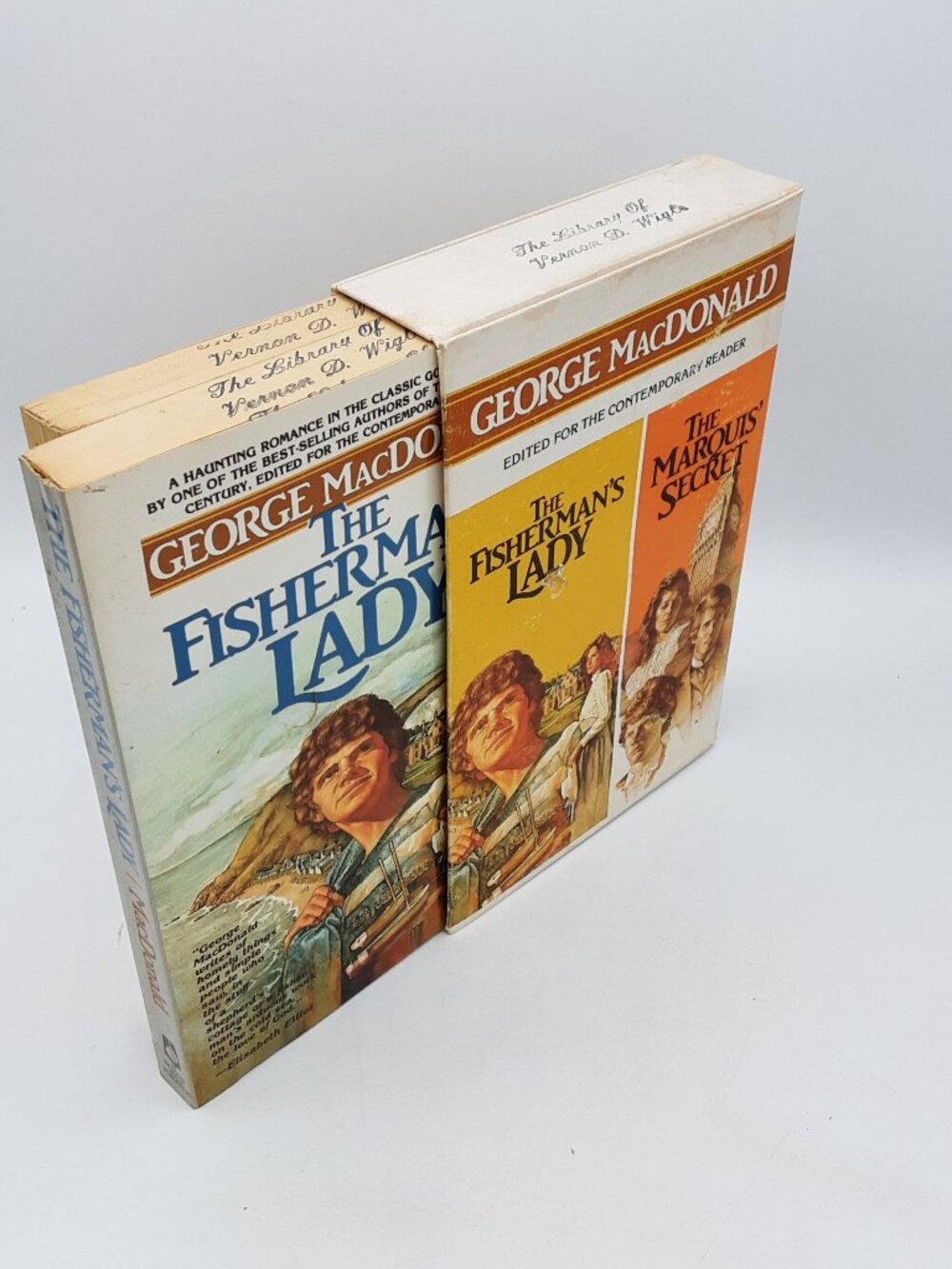Slipcase set The Marquis’ Secret & The Fisherman’s Lady GEORGE MACDONALD 1982